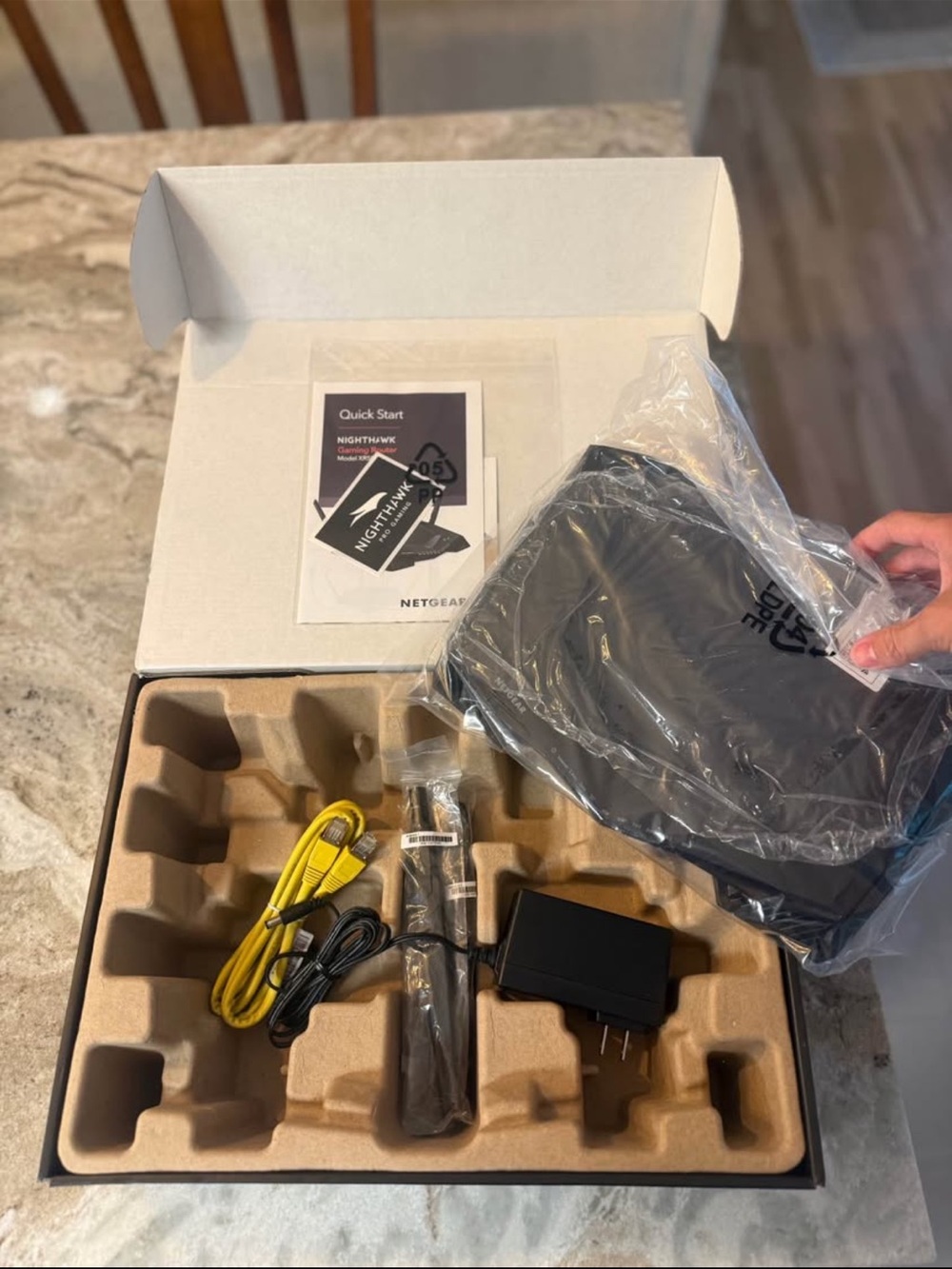 Netgear Nighthawk XR500 Pro Gaming Router - Picture 3 of 3
